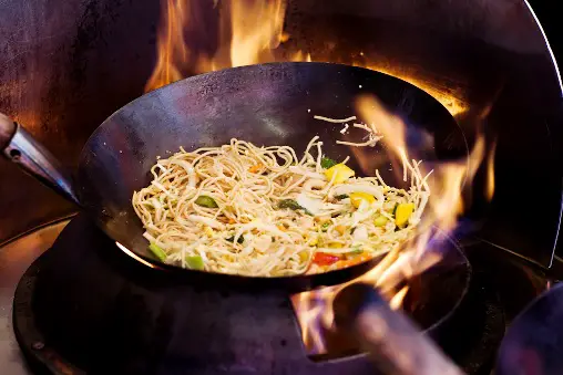 HexClad - Our 14” Wok is perfect for making large batches of food