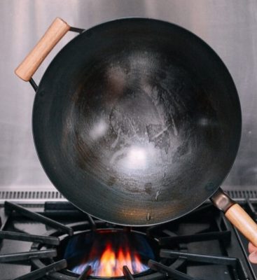 best pre-seasoned wok